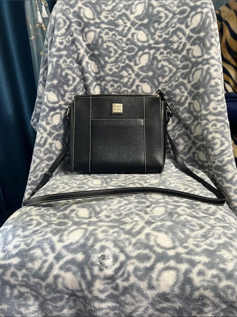 Dooney & Bourke Black Leather Crossbody with Contrast Stitching
